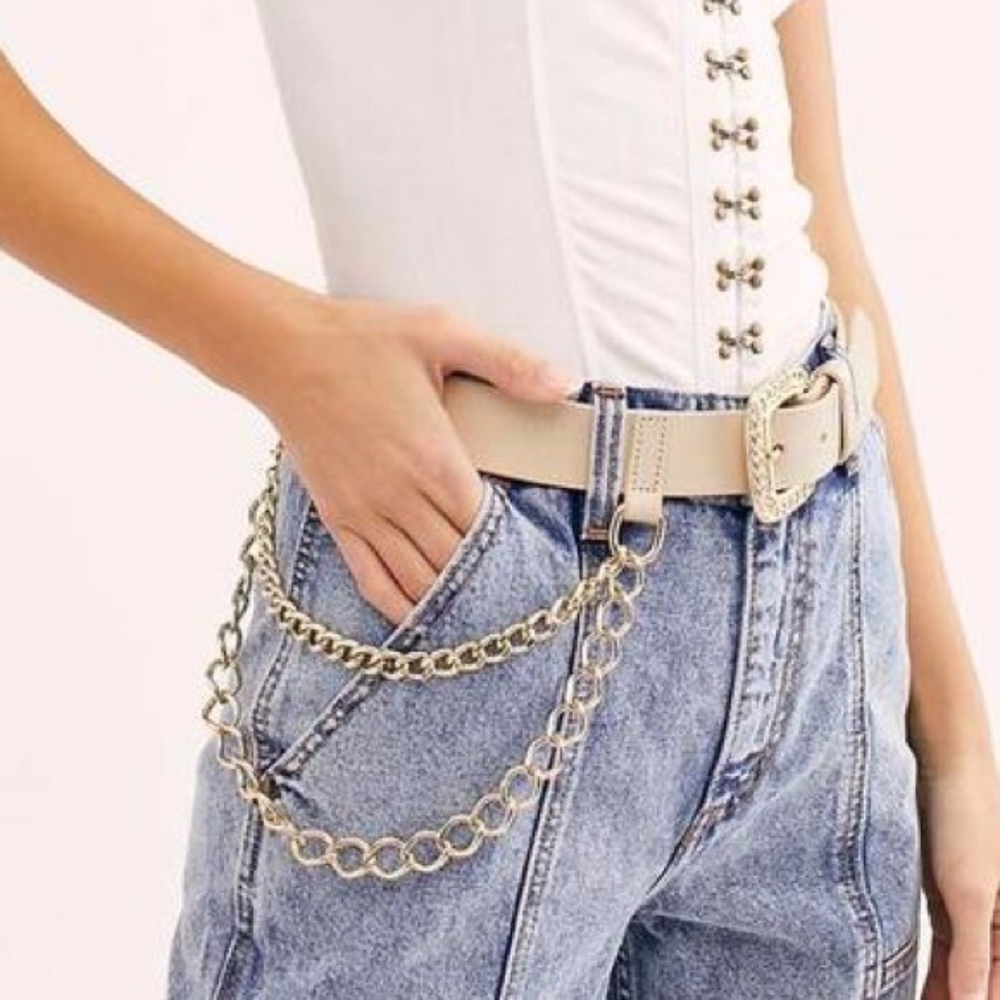 Free People Kennedy Cream Chain Belt